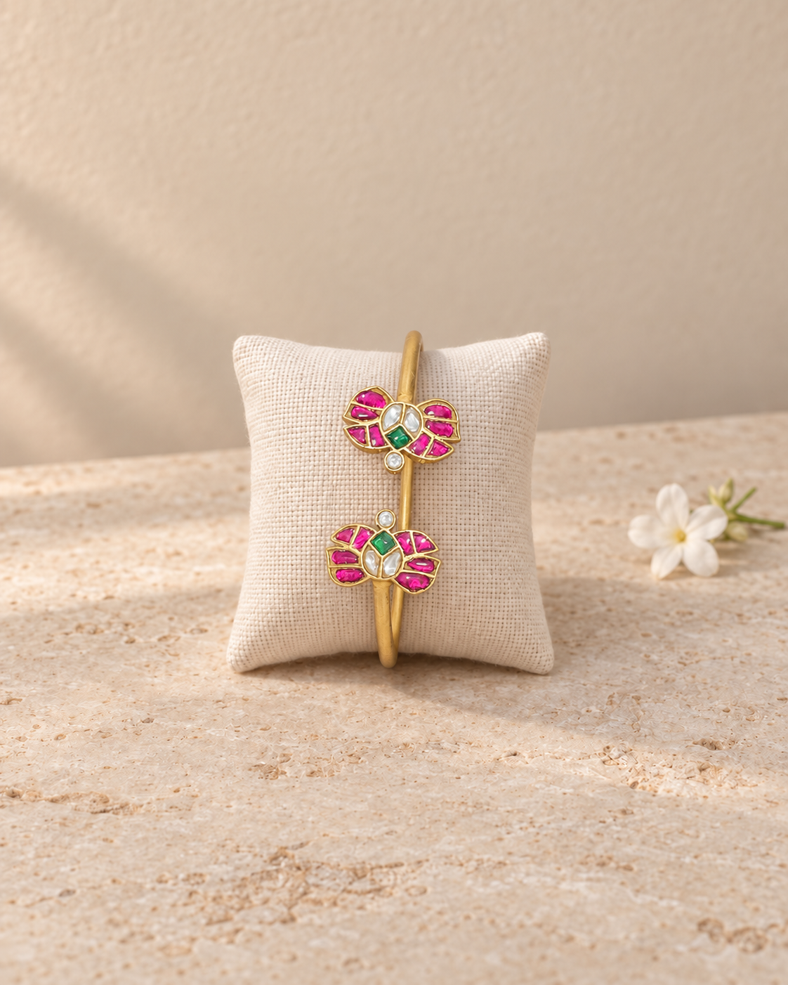 Adjustable Jadua Kundan Floral Kada