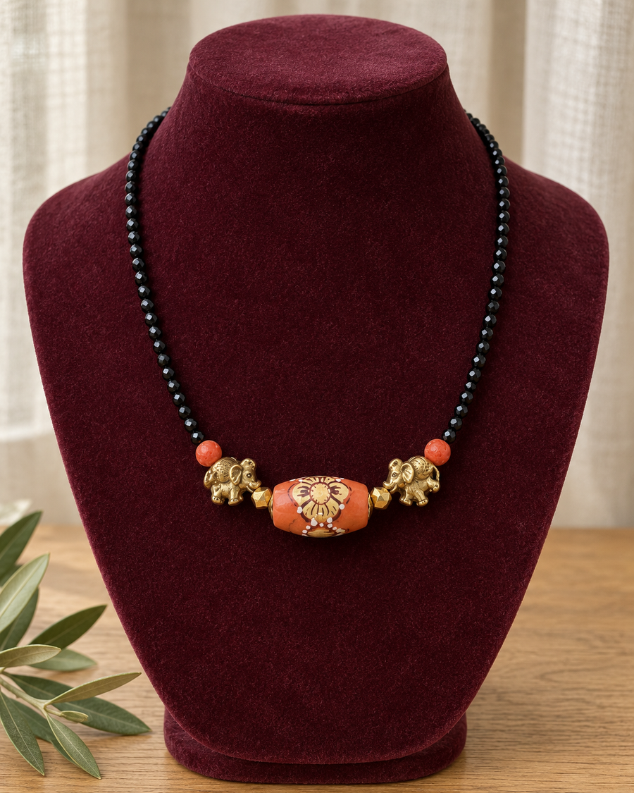 Black Beads Coral Necklace