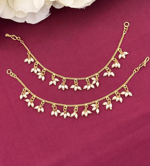 Pear Earchains V746