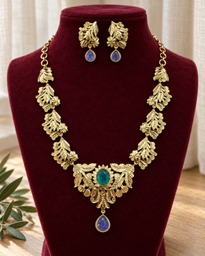 Leaf Design Statement Necklace Set