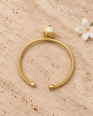 Antique Pearl Statement Kada