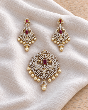 Diamond Finish Statement Pendant Set
