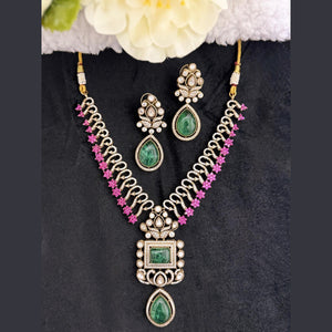 Emerald Victorian Statement Neckset V414