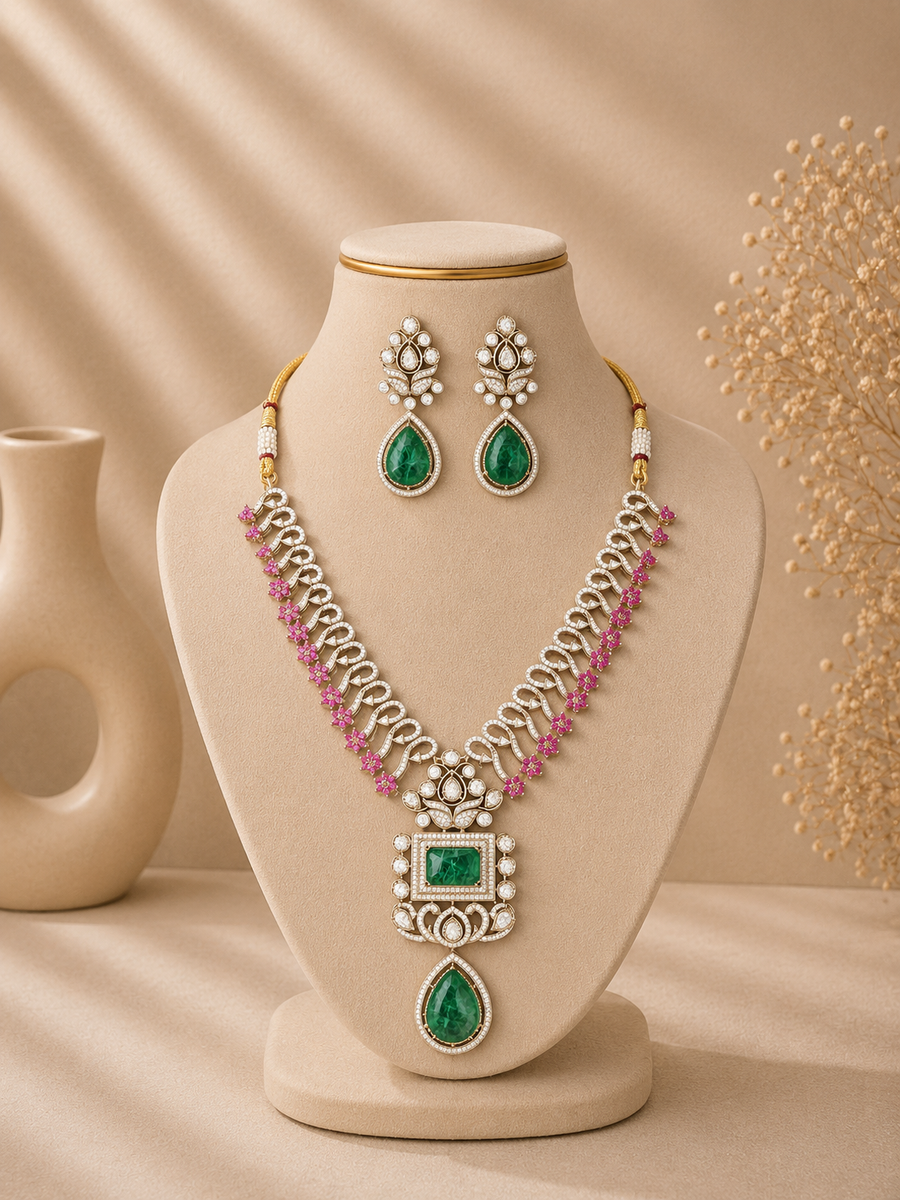 Emerald Victorian Statement Neckset V414