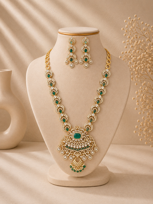 Emerald Moissanite Long Haram
